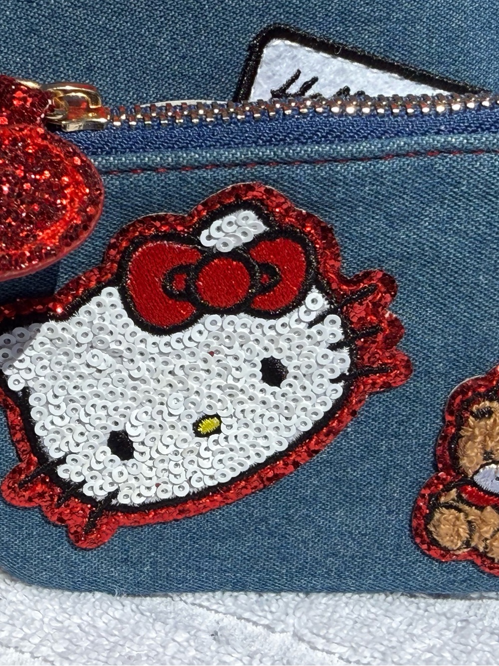NWT Hello Kitty Large Denim Wristlet and Card Case - Picture 4 of 6